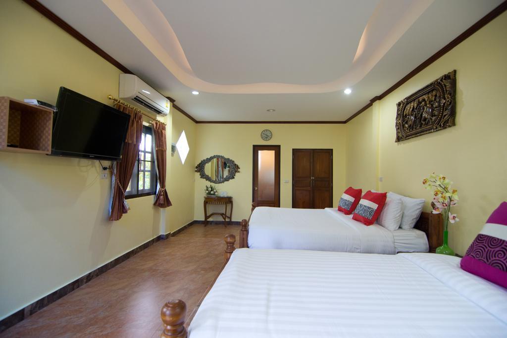 Bueng Bua Thong Resort Ban Huai Yai Quarto foto