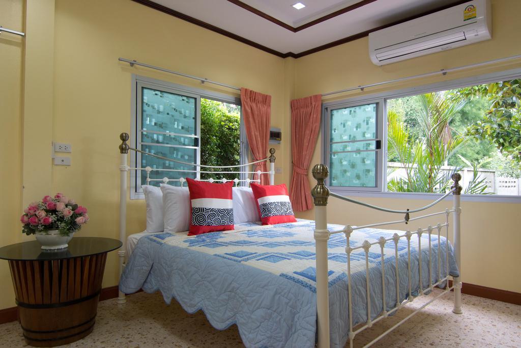 Bueng Bua Thong Resort Ban Huai Yai Quarto foto